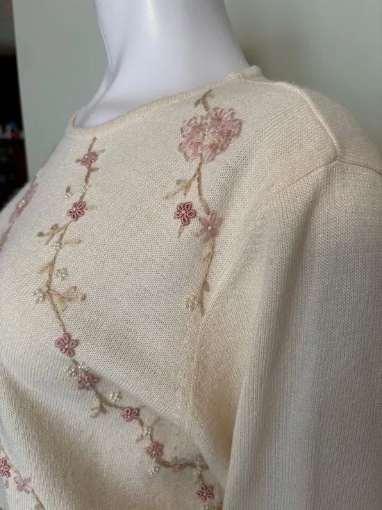 Vintage Alfred Dunner Floral Embroidered Metallic Sweater - Picture 5 of 11